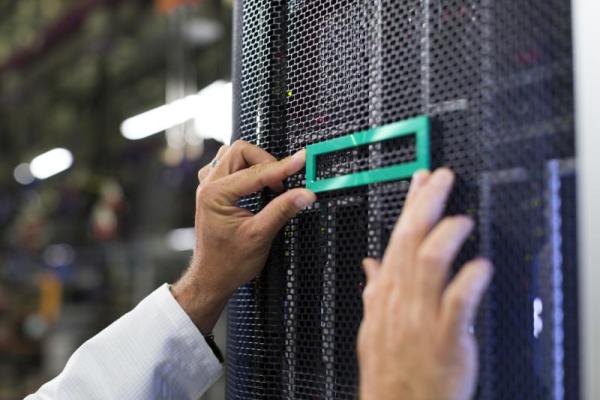 Hpe dl360 gen10 8sff dp/usb/odd blnk kit