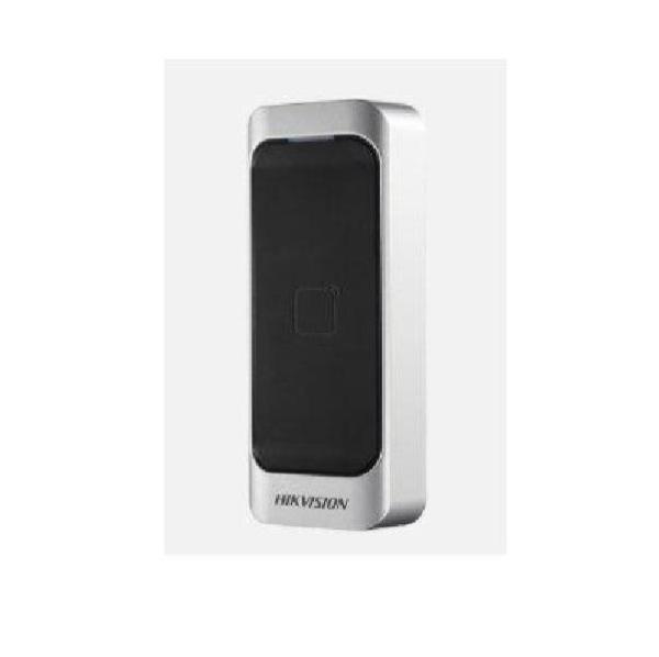 Cititor de card hikvision ds-k1107ae, citeste carduri cu frecventa de 125 khz, distanta citire: <= 50 mm, rs-485, wiegand (w26/w34) protocol si protocol osdp, , indicator de stare si alimentare, buzzer incorporat, tamper, alimentare 12vdc, ip65, dimensiun