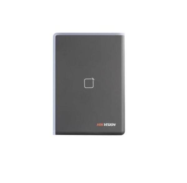 Cititor de card hikvision ds-k1108am, pro series,  citeste carduri mifare 13.56 mhz, distanta de citire: ≤ 50 mm, comunicare: rs-485, wiegand (w26, w34) protocol si osdp protocol,  indicator led de stare si alimentare, tamper, buzzer, alimentare: 12 vdc, 