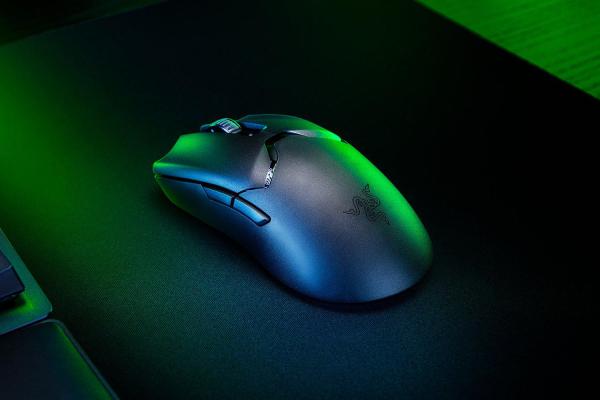 Mouse razer viper v2 pro, razer hyperspeed wireless, cu fir speedflex cable, viata baterie pana la 80h, black
