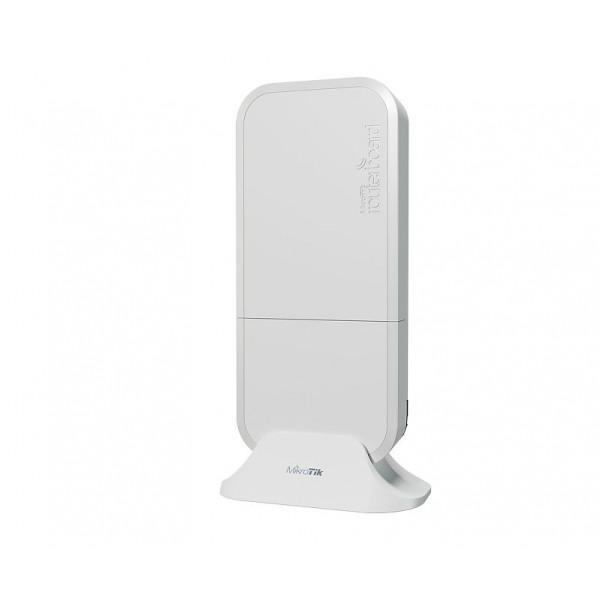 Mikrotik rbwapg-5hacd2hnd wireless ap outdoor montabil pe perete/tavan/stalp mimo, cpu:716mhz, ram: 128mb, 16 mb flash, interfata: 2 x 10/100/1000, poe in: 802.3af/at, dimesiuni: 185x85x30mm, consum max: 10w, licenta routeros: l4, antena dbi: 2.5dbi 2.4gh