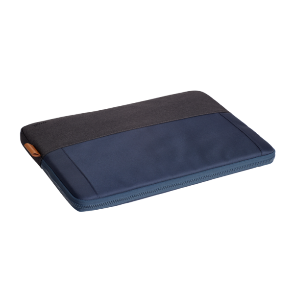 Husa laptop trust lisboa, pentru laptopuri cu diagonale pana in 16", materal pom, rpet polyester, rpet, volum 1.5 l, albastru