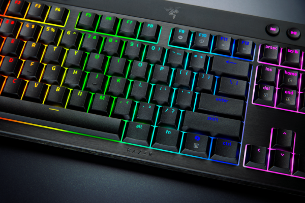 Tastatura mecanica wireless razer blackwidow v4 low profile hyperspeed, switch razer™ low-profile mechanical switches (orange tactile), 110 taste, iluminare razer™ chroma rgb, negru