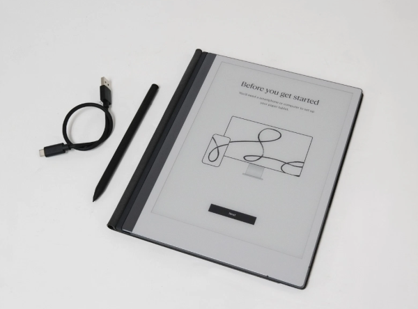 Remarkable 2 10.3" paper tablet with marker plus and premium leather book folio black